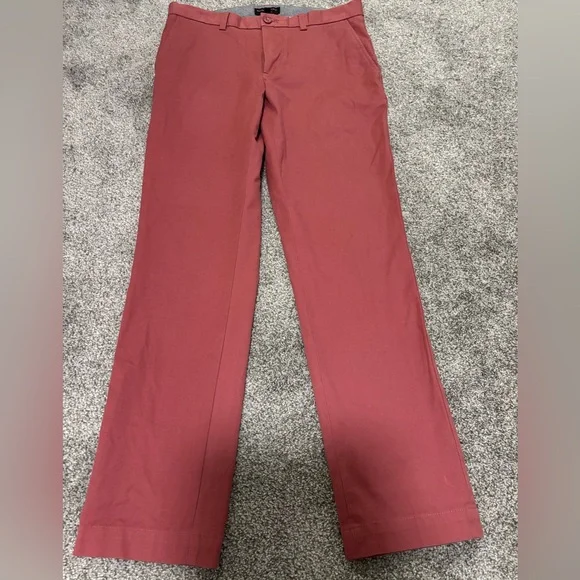 Banana Republic Aiden Chino coral color like new condition . Worn once. 32/32 - Picture 2 of 10